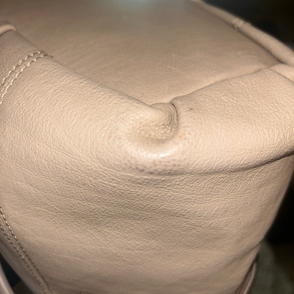 Burberry Tote and Scarf bundle - Picture 9 of 12